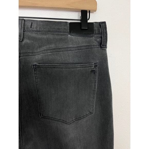 Madewell Roadtripper Jeggings Gray Wash Size 32 Raw Hem 23.5” Inseam - Picture 5 of 7